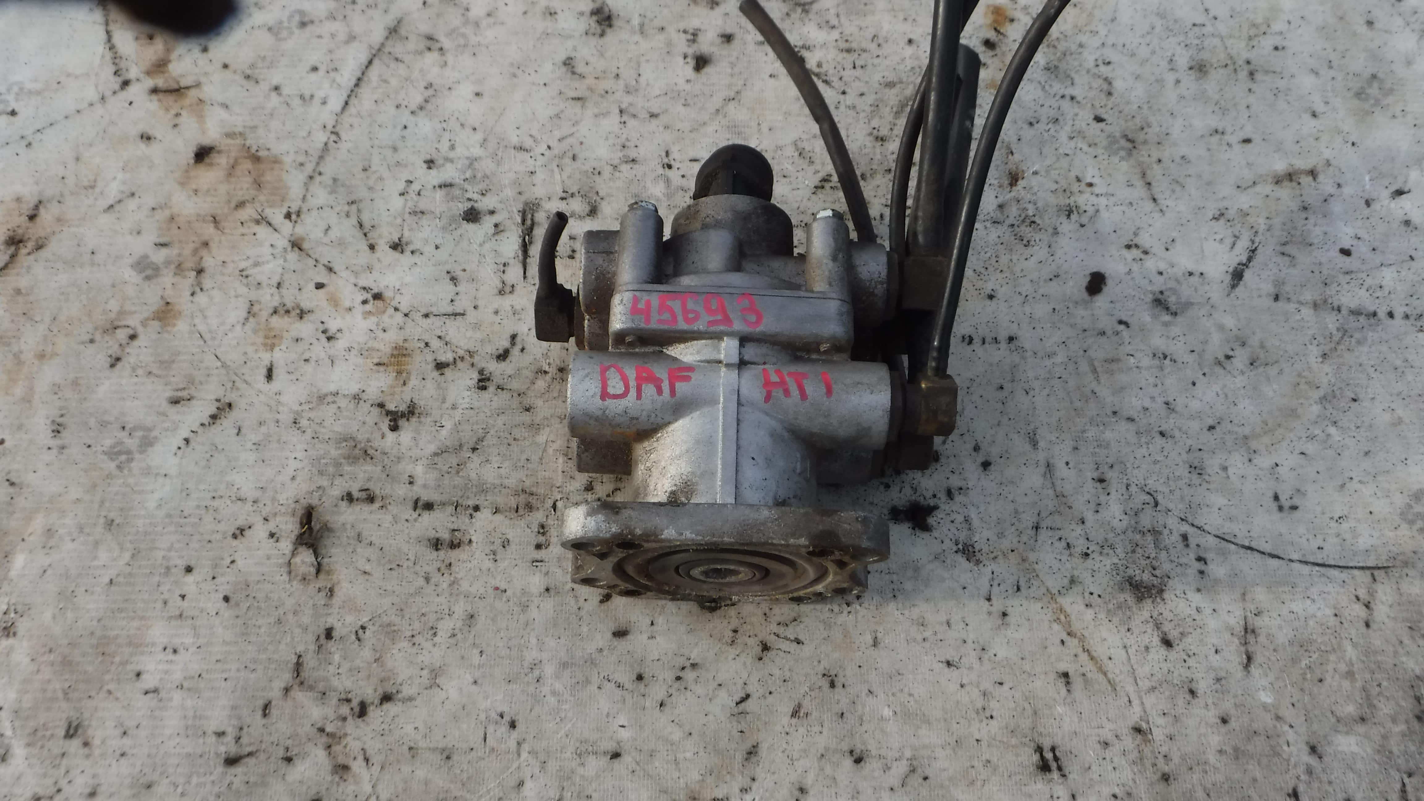 Кран ГП тормозной подпедальный 036025-12120 Даф DAF 95 ATI 1995 1209116